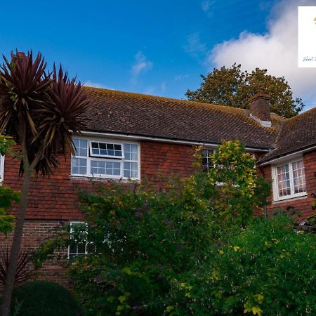 2 Bed Apartment-5 Guests - Business-Relocation-Parking - The Brighton Short Stay & Serviced Apartments Eksteriør billede