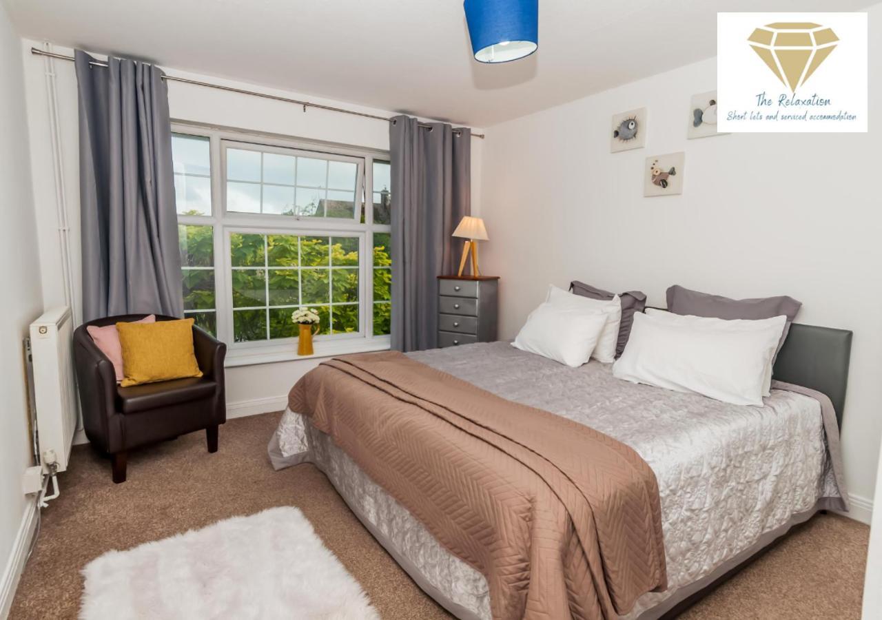 2 Bed Apartment-5 Guests - Business-Relocation-Parking - The Brighton Short Stay & Serviced Apartments Eksteriør billede